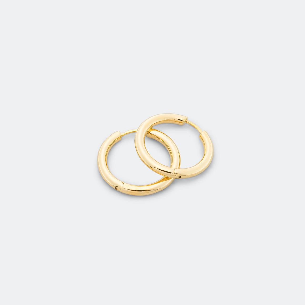 Tom Wood - Classic Hoops Medium - 18K Gold/925 Silver - UP THERE